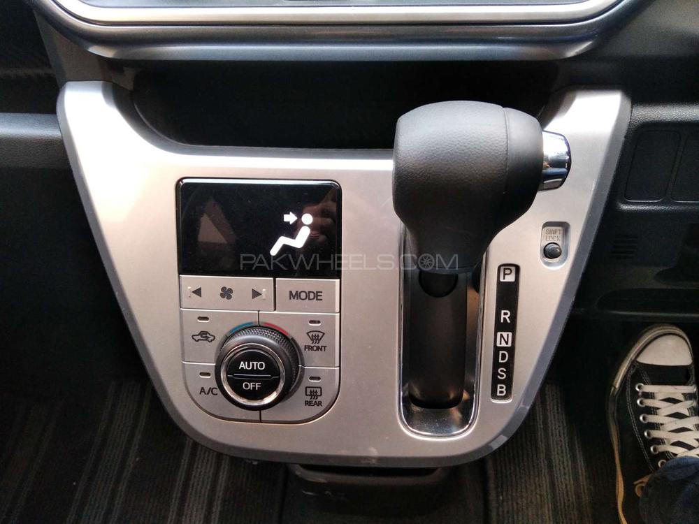 Daihatsu Cast 2017 for Sale in Karachi Daihatsu Cast 2017 for Sale in Karachi Image-7