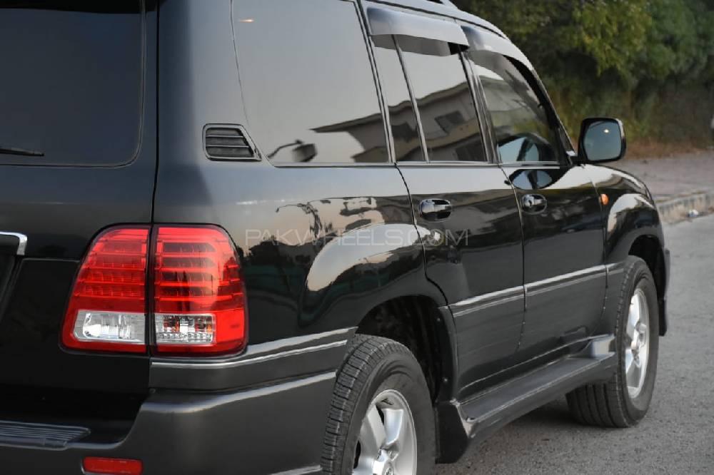 Toyota Land Cruiser 2006 for Sale in Islamabad Toyota Land Cruiser 2006 for Sale in Islamabad Image-2