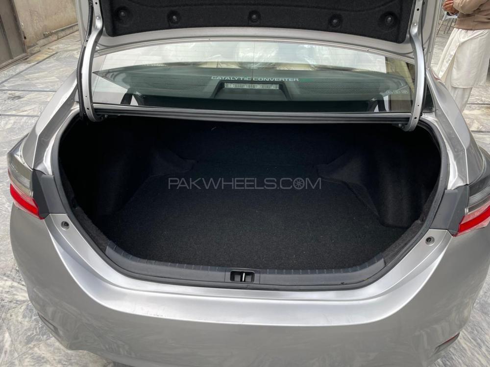 Toyota Corolla 2018 for Sale in Gujranwala Toyota Corolla 2018 for Sale in Gujranwala Image-4