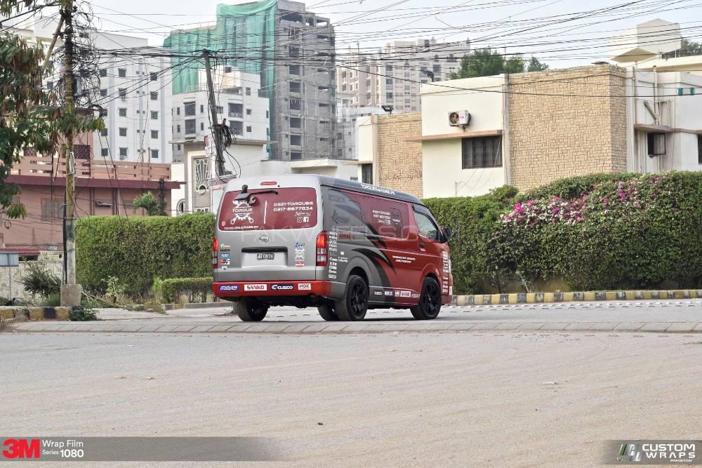Toyota Hiace - 2015  Toyota Hiace - 2015  Image-2