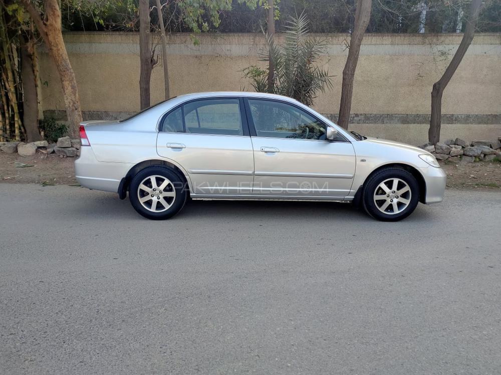 Honda Civic 2004 for Sale in Peshawar Honda Civic 2004 for Sale in Peshawar Image-5