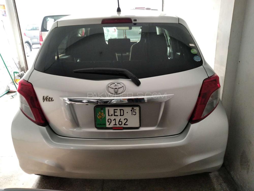 Toyota Vitz 2013 for Sale in Lahore Toyota Vitz 2013 for Sale in Lahore Image-5