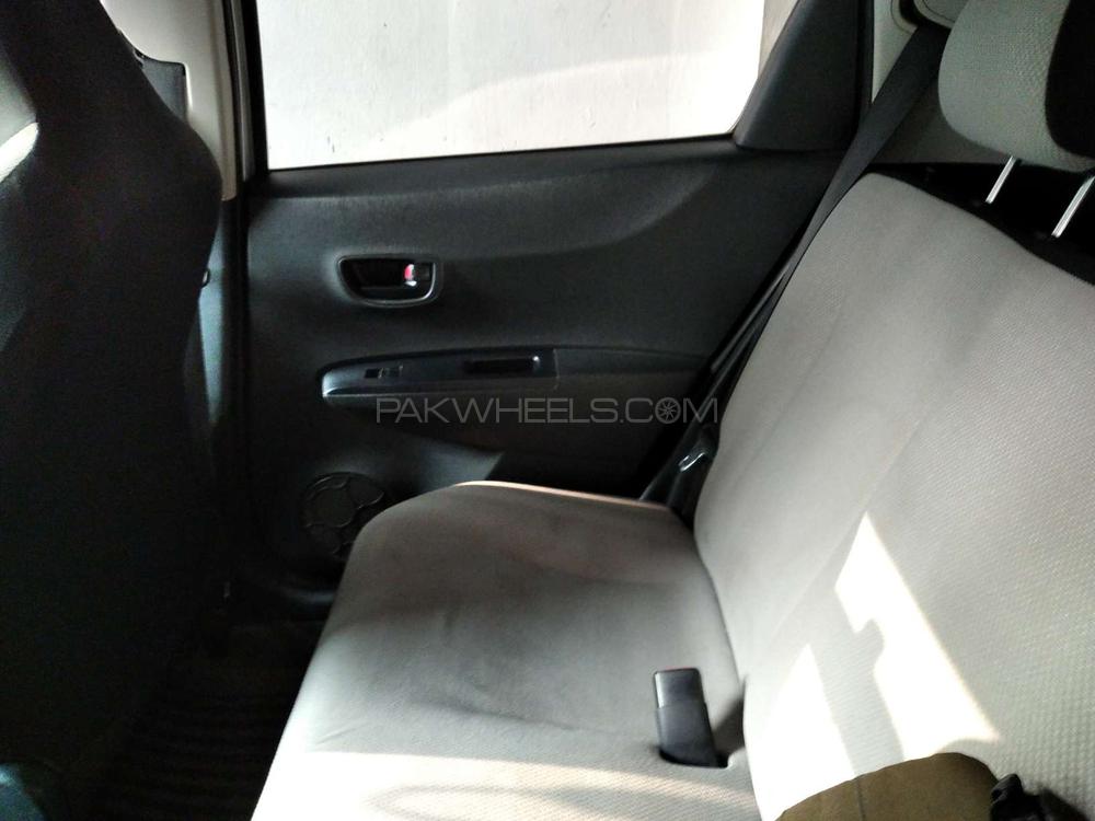 Toyota Vitz 2013 for Sale in Lahore Toyota Vitz 2013 for Sale in Lahore Image-8