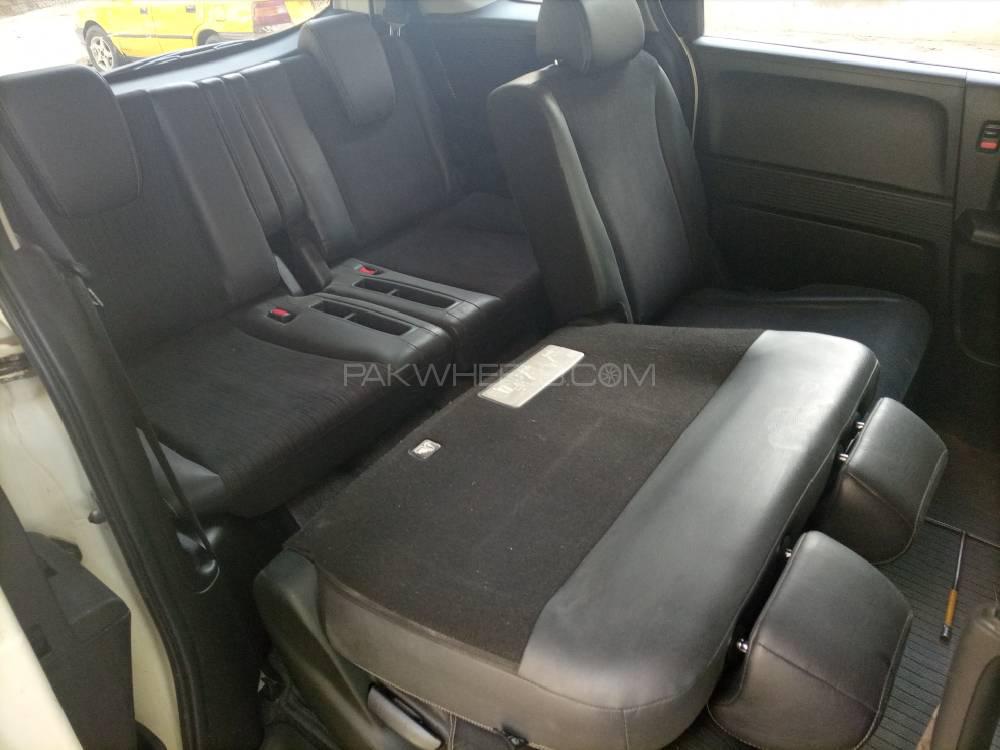 Honda Freed 2012 for Sale in Karachi Honda Freed 2012 for Sale in Karachi Image-11