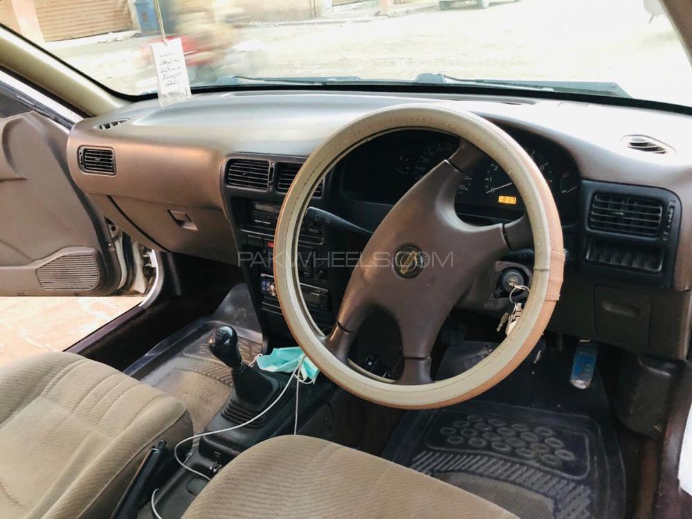 Nissan Sunny 1993 for Sale in Peshawar Nissan Sunny 1993 for Sale in Peshawar Image-3