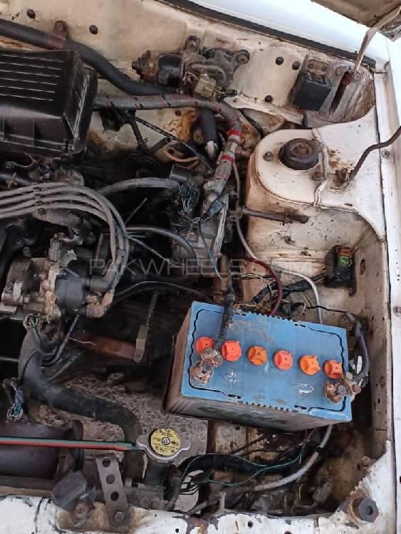 Nissan Sunny 1988 for Sale in Lahore Nissan Sunny 1988 for Sale in Lahore Image-9