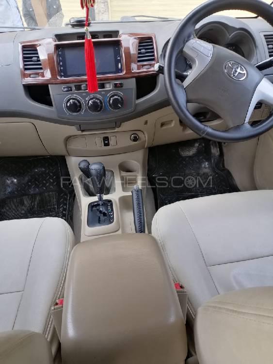 Toyota Hilux 2013 for Sale in Haripur Toyota Hilux 2013 for Sale in Haripur Image-8