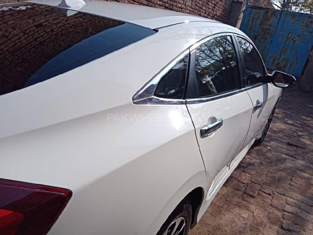Honda Civic 2018 for Sale in Mandi bahauddin Honda Civic 2018 for Sale in Mandi bahauddin Image-6