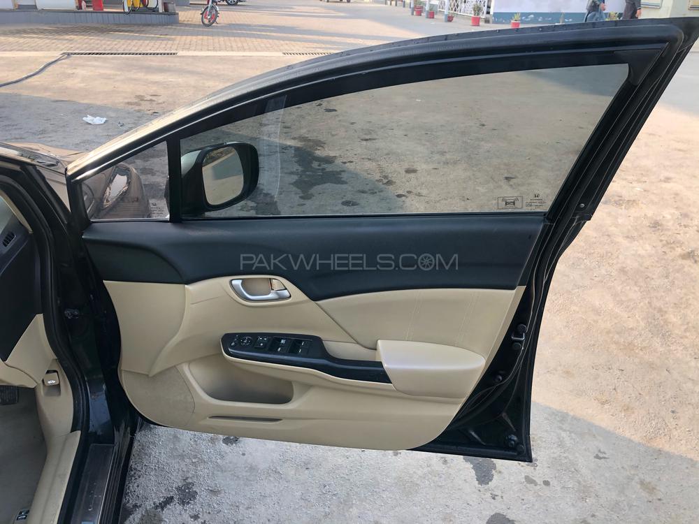 Honda Civic 2015 for Sale in Islamabad Honda Civic 2015 for Sale in Islamabad Image-17