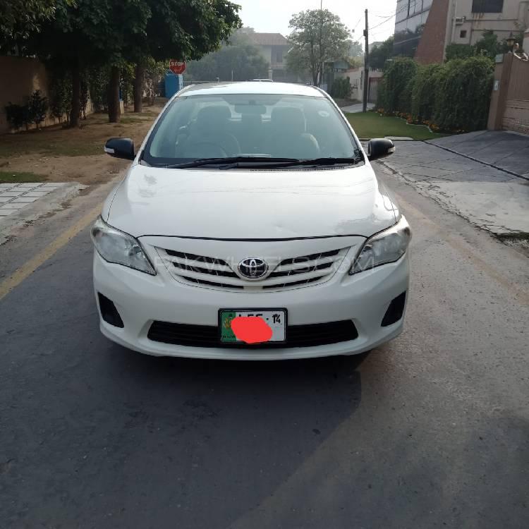 Toyota Corolla 2014 for Sale in Lahore Toyota Corolla 2014 for Sale in Lahore Image-7