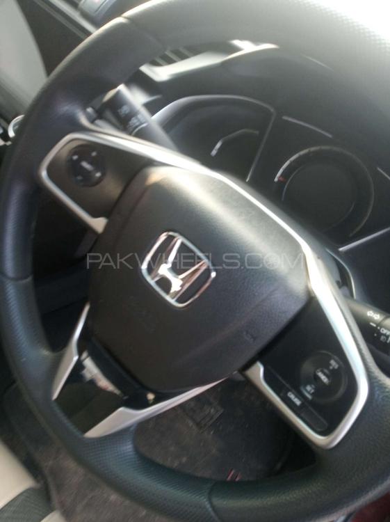 Honda Civic 2018 for Sale in Gujranwala Honda Civic 2018 for Sale in Gujranwala Image-6