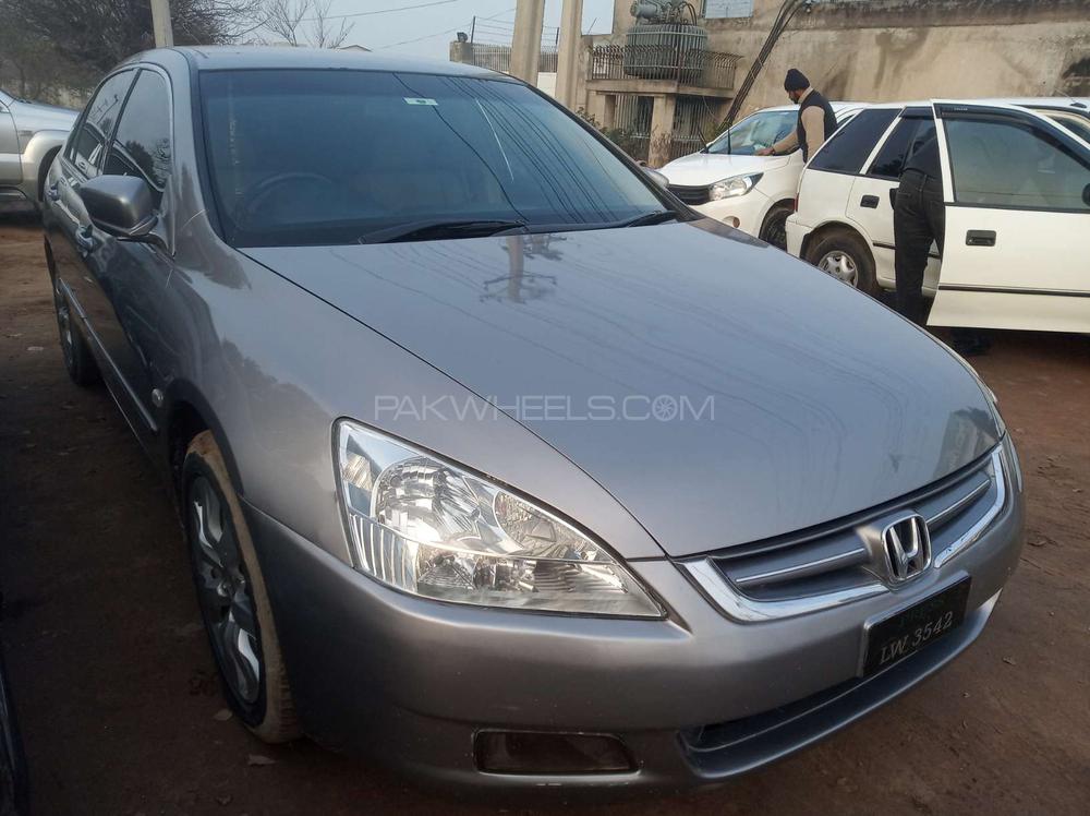 Honda Accord 2005 for Sale in Gujranwala Honda Accord 2005 for Sale in Gujranwala Image-2