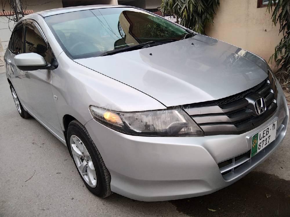Honda City 2011 for Sale in Lahore Image-1