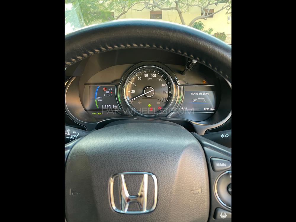 ہونڈا گریس ہائبرڈ 2018 for Sale in کراچی Image-1