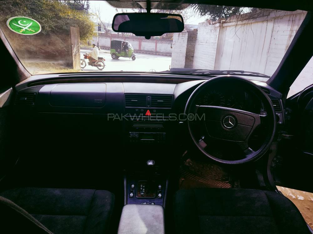 مرسڈیز بینز سی کلاس 1998 for Sale in پشاور مرسڈیز بینز سی کلاس 1998 for Sale in پشاور Image-8