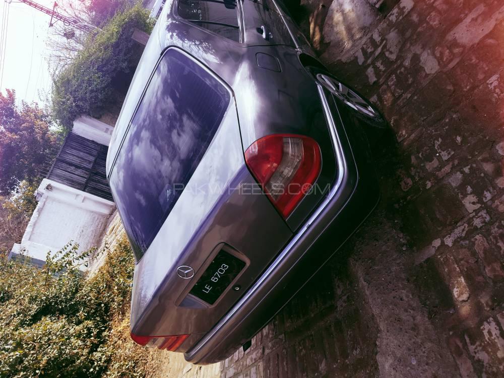 مرسڈیز بینز سی کلاس 1998 for Sale in پشاور مرسڈیز بینز سی کلاس 1998 for Sale in پشاور Image-3