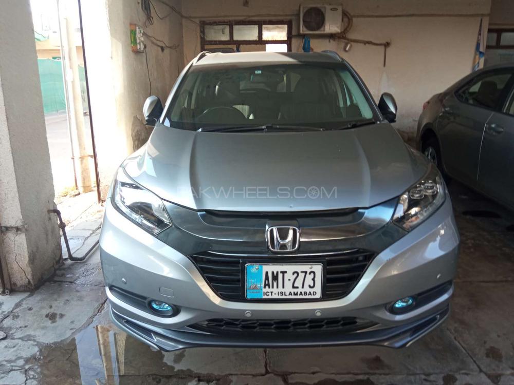 Honda Vezel 2014 for Sale in Multan Image-1