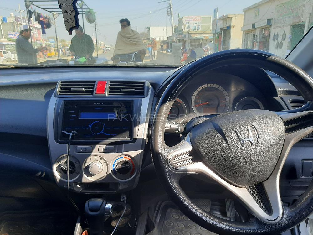 ہونڈا سٹی 2009 for Sale in میانوالی ہونڈا سٹی 2009 for Sale in میانوالی Image-12