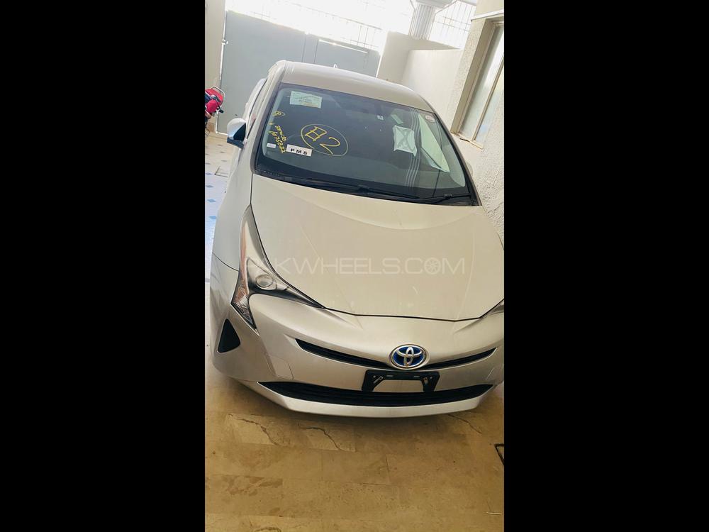 Toyota Prius 2017 for Sale in Islamabad Toyota Prius 2017 for Sale in Islamabad Image-4