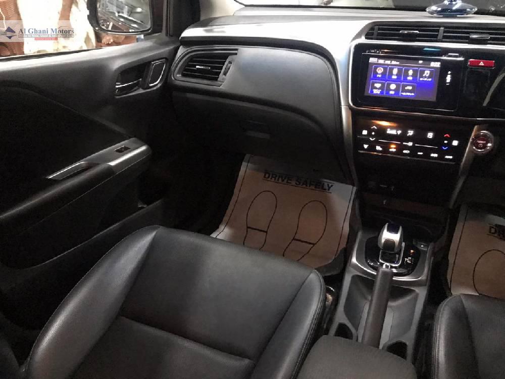 ہونڈا گریس ہائبرڈ 2014 for Sale in کراچی ہونڈا گریس ہائبرڈ 2014 for Sale in کراچی Image-14