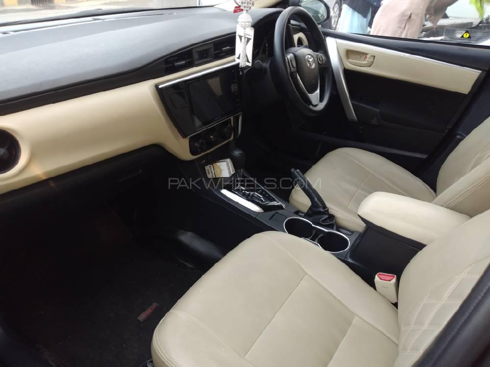 Toyota Corolla 2019 for Sale in Lahore Toyota Corolla 2019 for Sale in Lahore Image-9