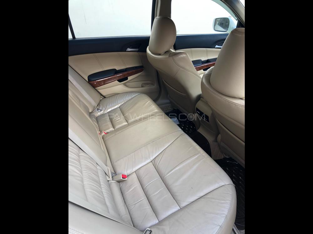 ہونڈا اکارڈ 2010 for Sale in فیصل آباد ہونڈا اکارڈ 2010 for Sale in فیصل آباد Image-5