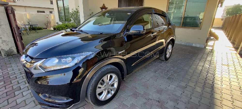 Honda Vezel 2013 for Sale in Islamabad Honda Vezel 2013 for Sale in Islamabad Image-3