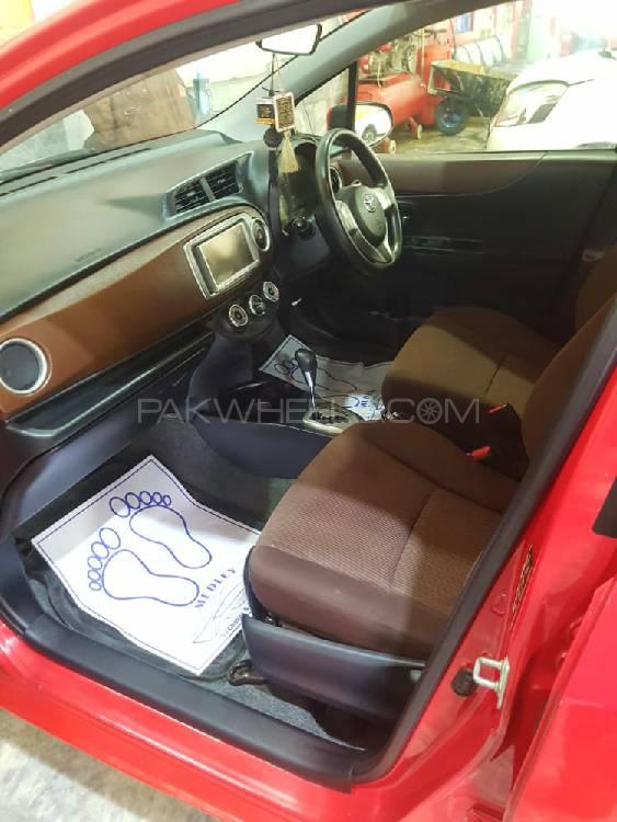 Toyota Vitz 2012 for Sale in Lahore Toyota Vitz 2012 for Sale in Lahore Image-3