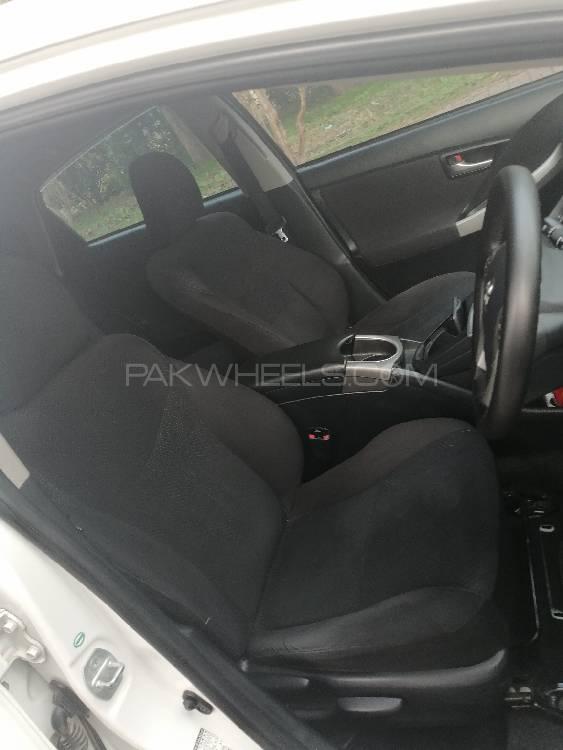 Toyota Prius 2013 for Sale in Islamabad Toyota Prius 2013 for Sale in Islamabad Image-6