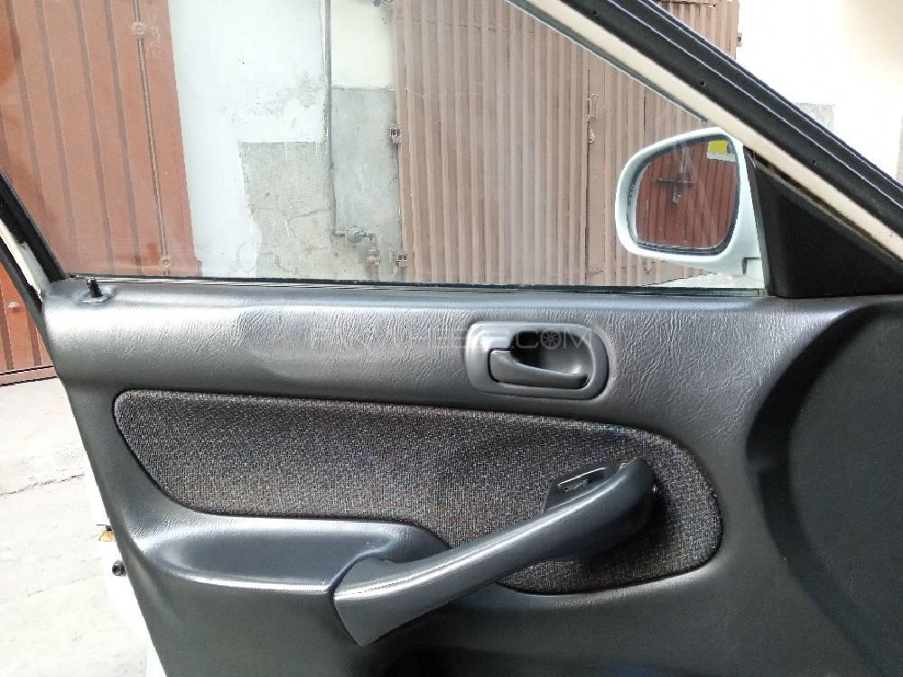 Honda Civic 1996 for Sale in Lahore Honda Civic 1996 for Sale in Lahore Image-4