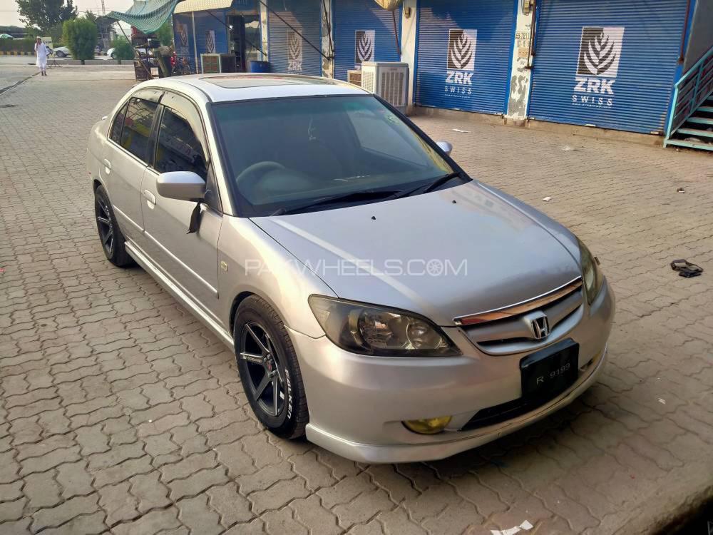 Honda Civic 2004 for Sale in Peshawar Image-1