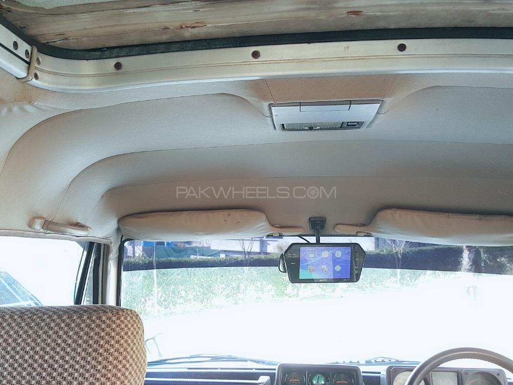 Mitsubishi Pajero 1988 for Sale in Mansehra Mitsubishi Pajero 1988 for Sale in Mansehra Image-3