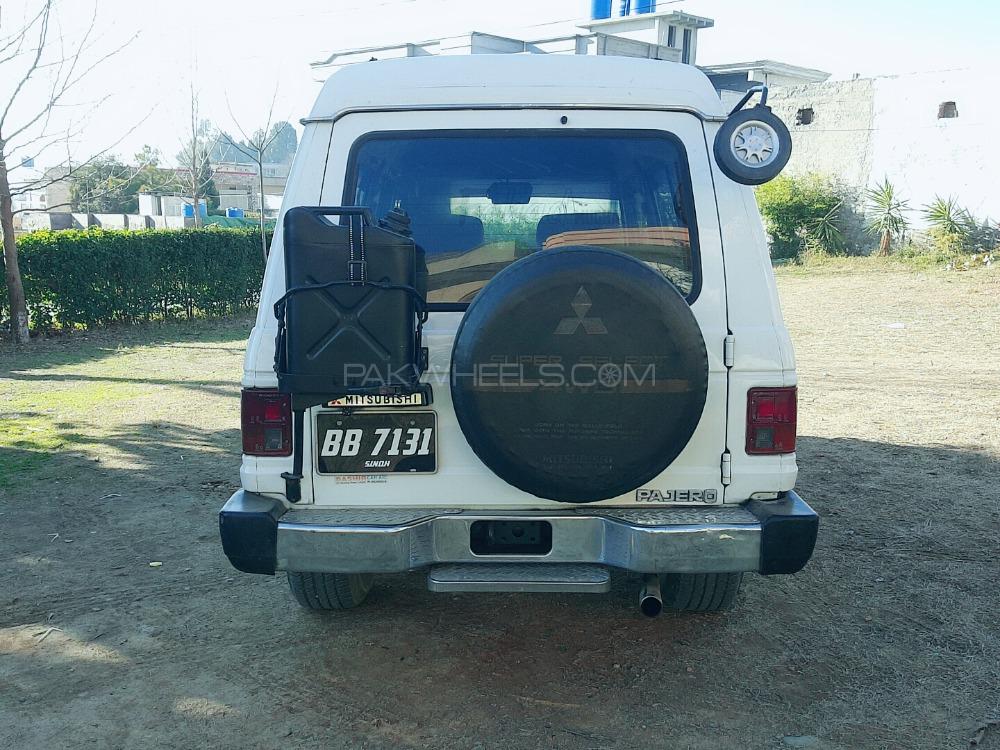 Mitsubishi Pajero 1988 for Sale in Mansehra Mitsubishi Pajero 1988 for Sale in Mansehra Image-10