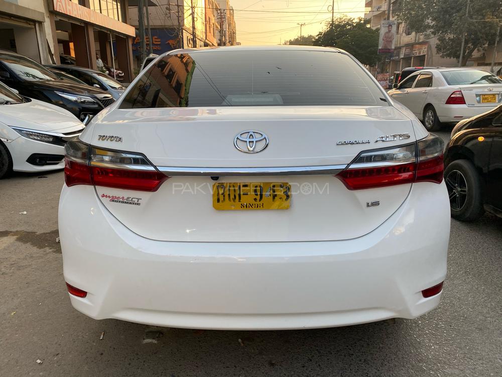 Toyota Corolla 2018 for Sale in Karachi Toyota Corolla 2018 for Sale in Karachi Image-6