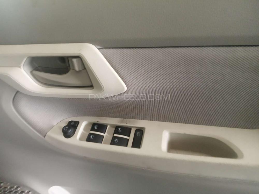 Daihatsu Move 2017 for Sale in Gujranwala Daihatsu Move 2017 for Sale in Gujranwala Image-8