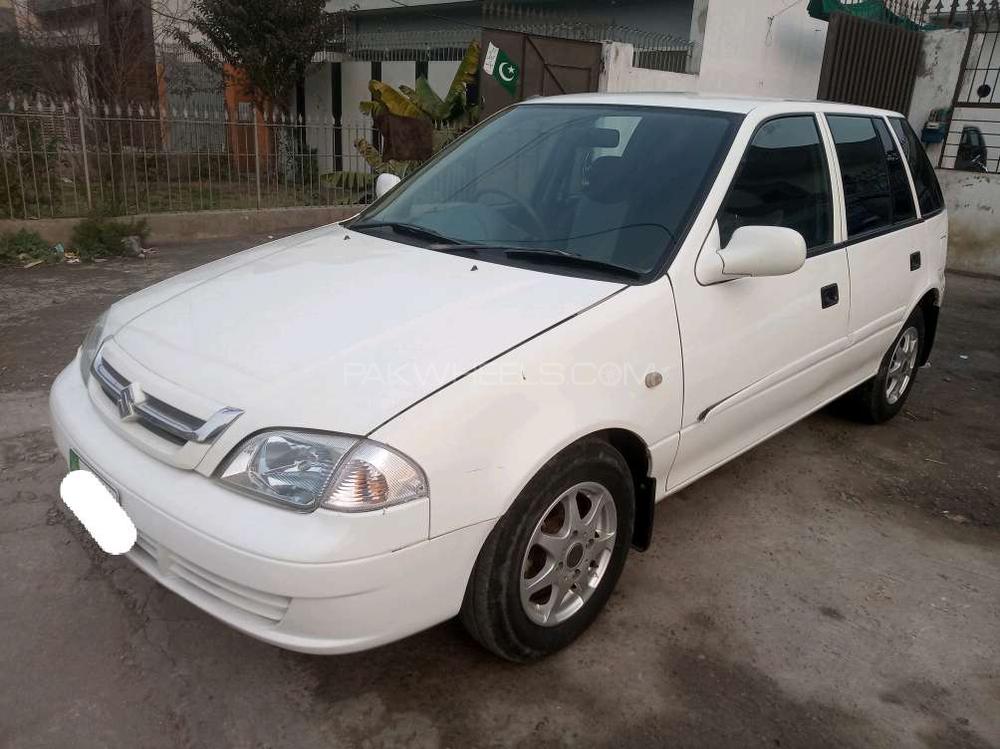 Suzuki Cultus 2017 for Sale in Gujranwala Suzuki Cultus 2017 for Sale in Gujranwala Image-3