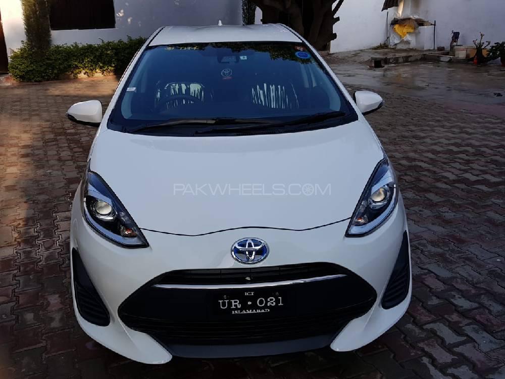 Toyota Prius 2017 for Sale in Malakand Agency Toyota Prius 2017 for Sale in Malakand Agency Image-4