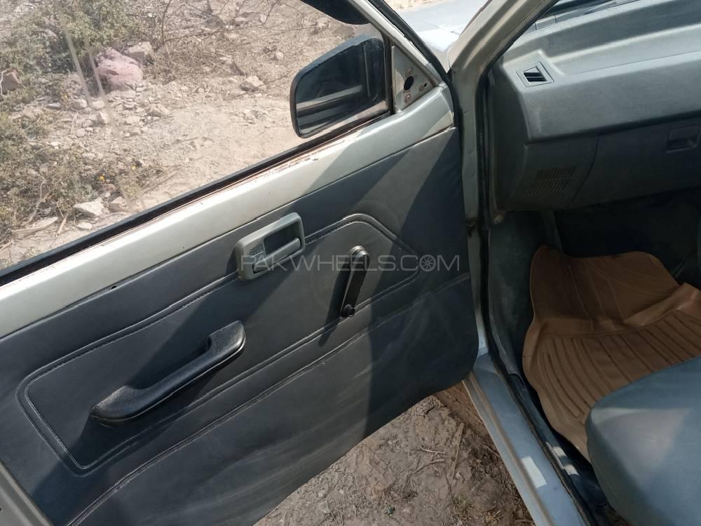 Suzuki Mehran 2004 for Sale in Mian Wali Suzuki Mehran 2004 for Sale in Mian Wali Image-7