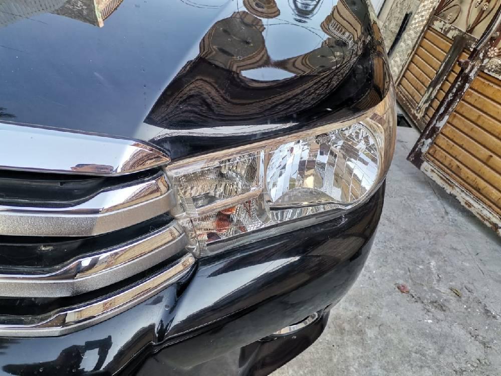 Toyota Hilux 2018 for Sale in Rawalpindi Toyota Hilux 2018 for Sale in Rawalpindi Image-4