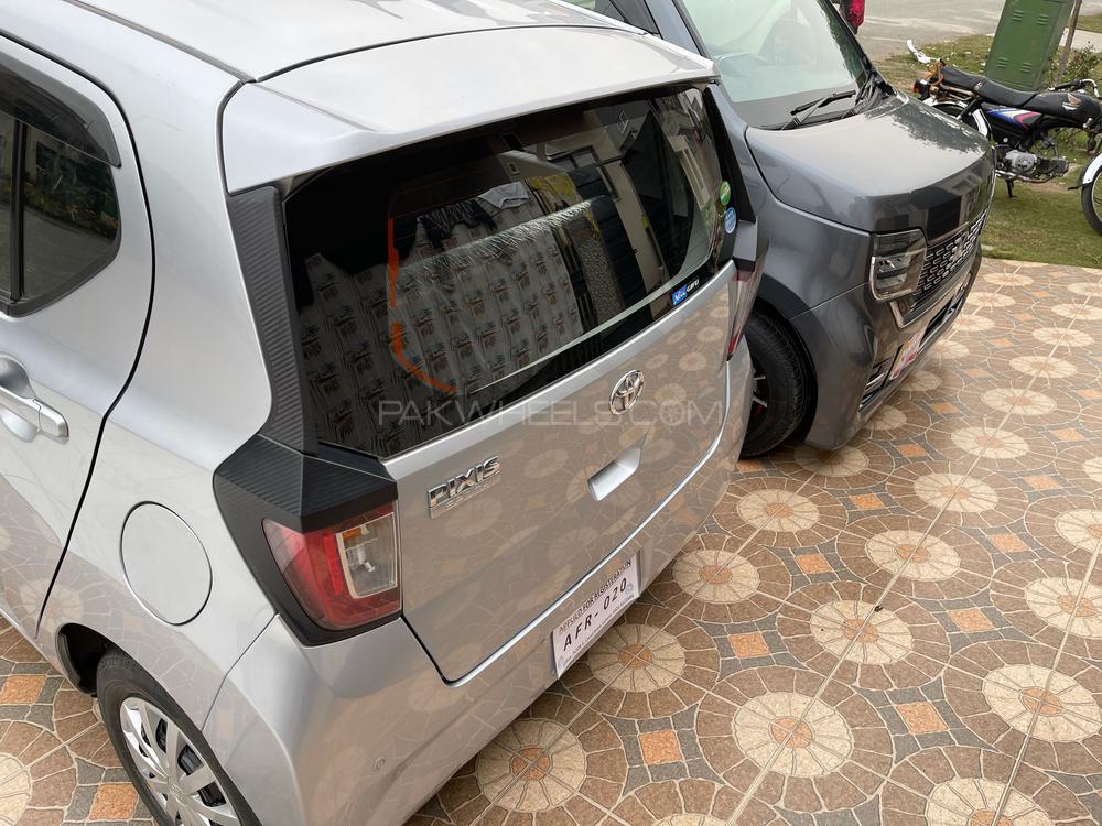 Toyota Pixis Epoch 2018 for Sale in Lahore Toyota Pixis Epoch 2018 for Sale in Lahore Image-7