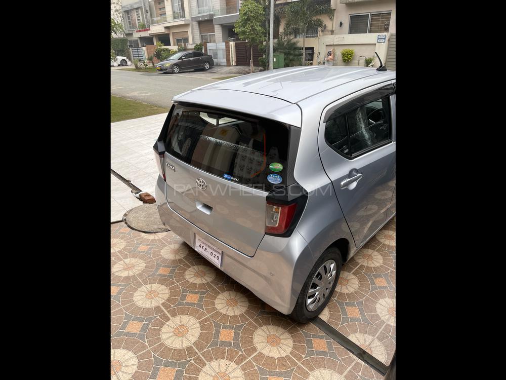 Toyota Pixis Epoch 2018 for Sale in Lahore Toyota Pixis Epoch 2018 for Sale in Lahore Image-9
