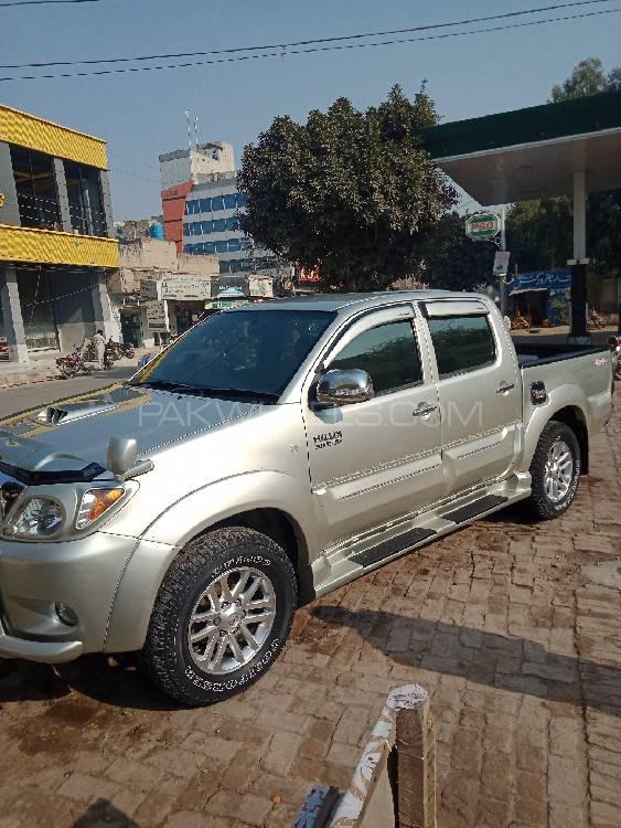 Toyota Hilux 2009 for Sale in Okara Toyota Hilux 2009 for Sale in Okara Image-3