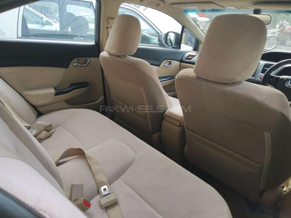 ہونڈا سوک 2013 for Sale in لاہور ہونڈا سوک 2013 for Sale in لاہور Image-8