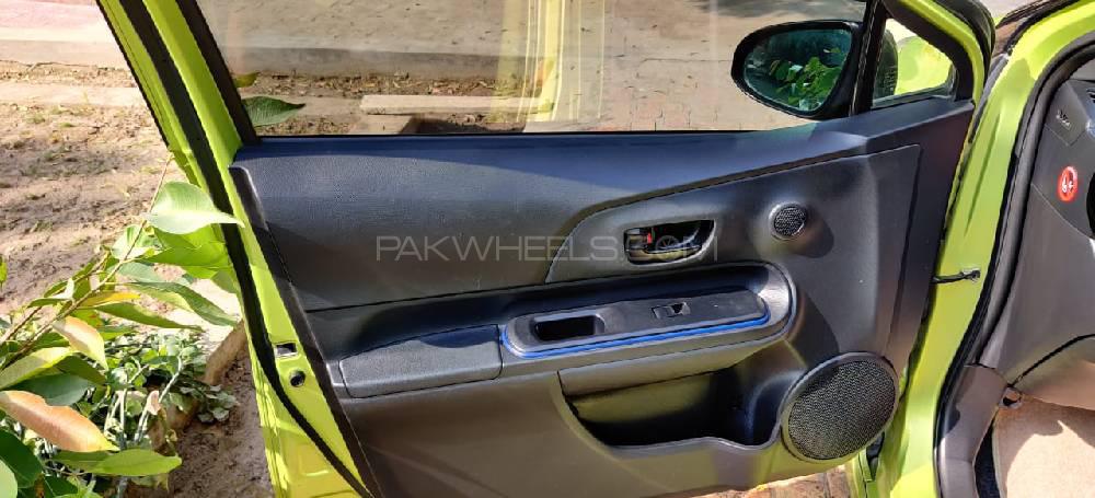 ٹویوٹا اکوا 2015 for Sale in لاہور ٹویوٹا اکوا 2015 for Sale in لاہور Image-18