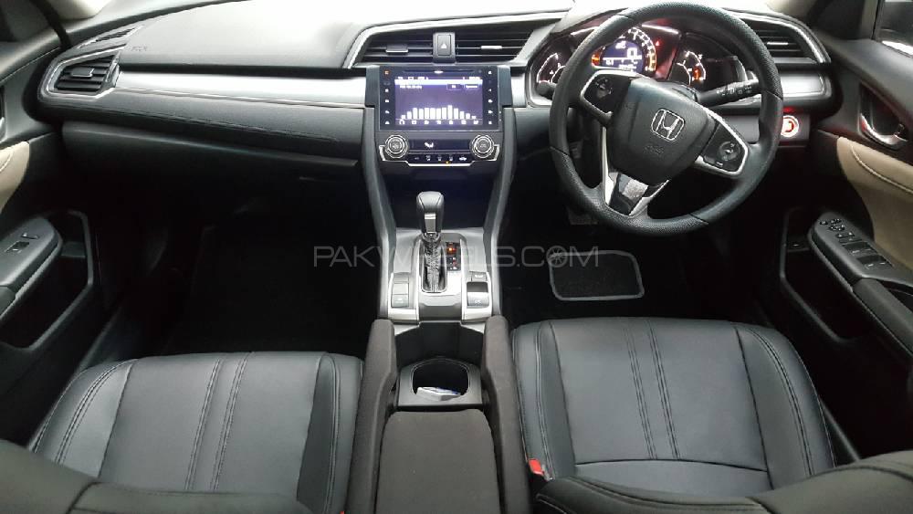 Honda Civic 2018 for Sale in Lahore Honda Civic 2018 for Sale in Lahore Image-9