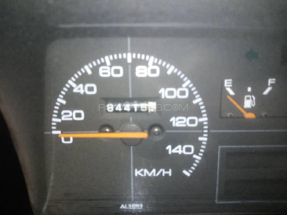 Suzuki Mehran 2017 for Sale in Lahore Suzuki Mehran 2017 for Sale in Lahore Image-5