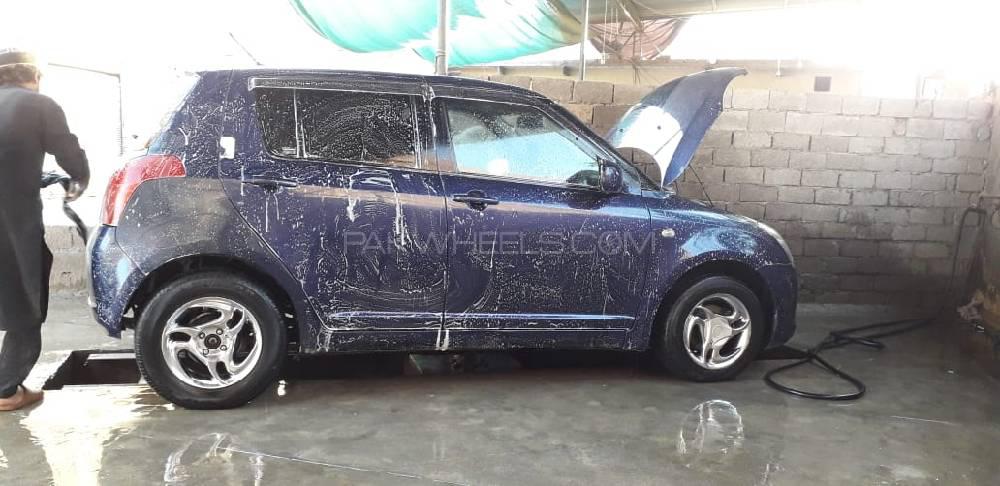 Suzuki Swift 2006 for Sale in Mandi bahauddin Suzuki Swift 2006 for Sale in Mandi bahauddin Image-2