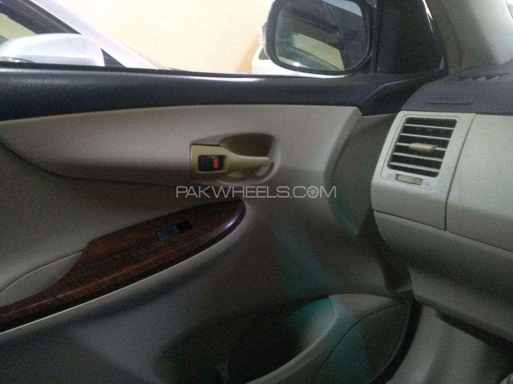 Toyota Corolla 2014 for Sale in Karachi Toyota Corolla 2014 for Sale in Karachi Image-8
