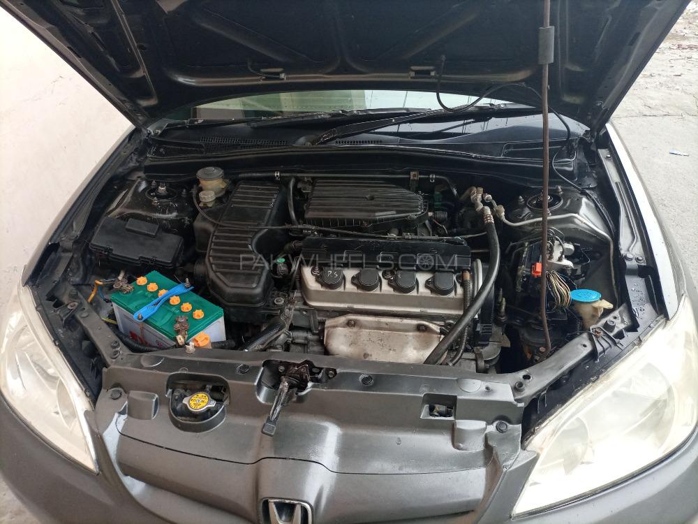 Honda Civic 2005 for Sale in Lahore Honda Civic 2005 for Sale in Lahore Image-5