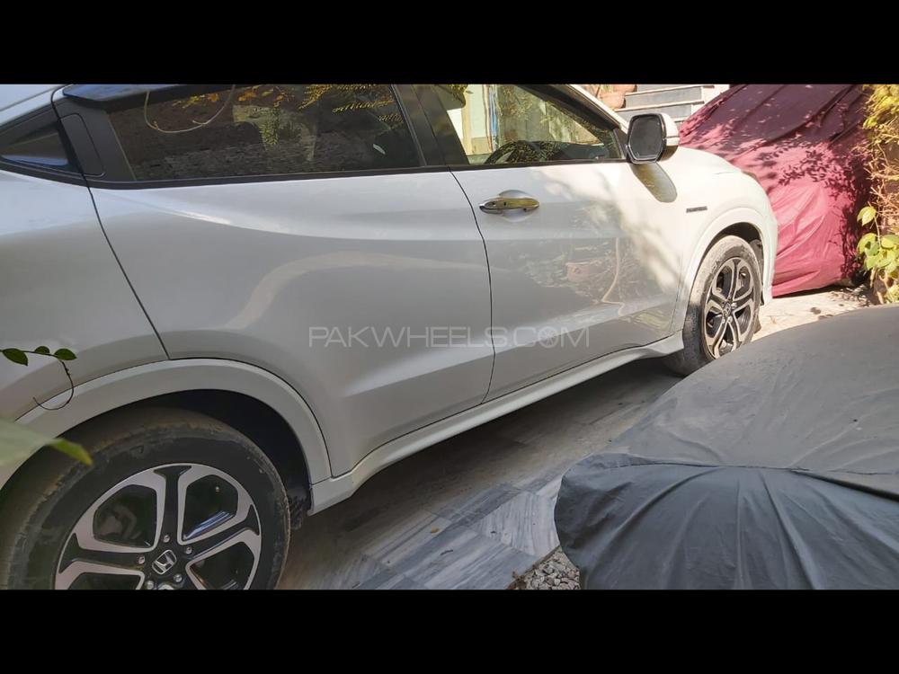 Honda Vezel 2013 for Sale in Rawalpindi Honda Vezel 2013 for Sale in Rawalpindi Image-5